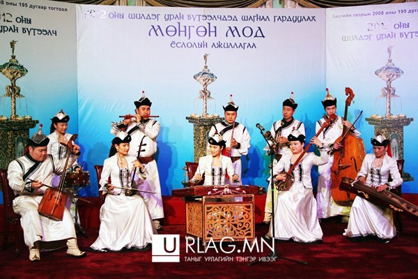 2012 оны Шилдэг уран бүтээлчид тодорлоо